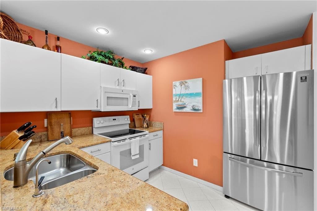 8291 Grand Palm Dr 4, Estero, FL 33967-24