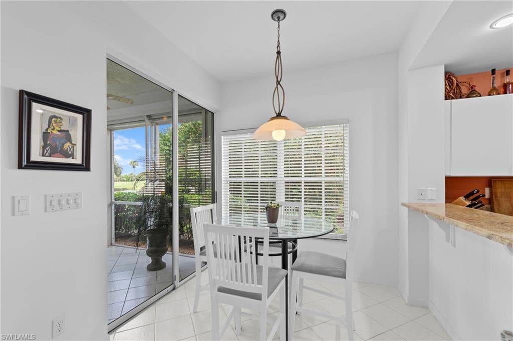 8291 Grand Palm Dr 4, Estero, FL 33967-27