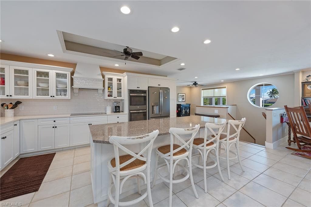 549 Tigertail Ct, Marco Island, FL 34145-11