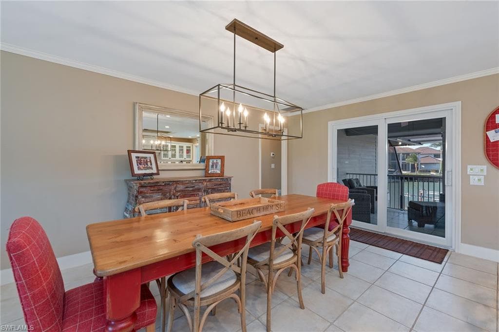 549 Tigertail Ct, Marco Island, FL 34145-14