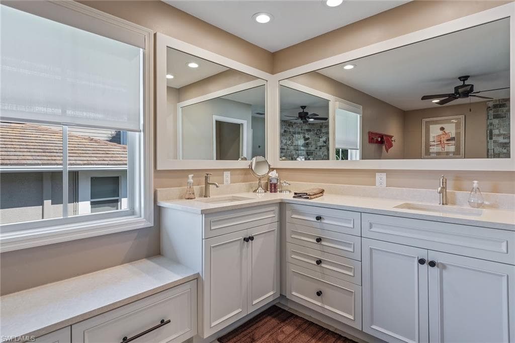 549 Tigertail Ct, Marco Island, FL 34145-18