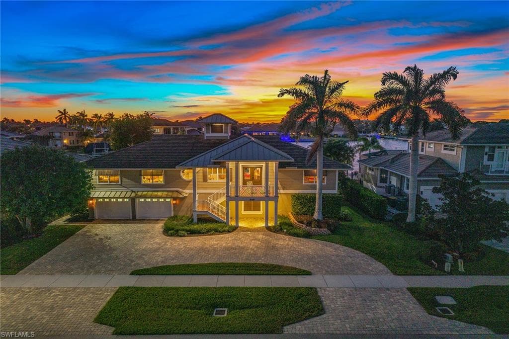 549 Tigertail Ct, Marco Island, FL 34145-1