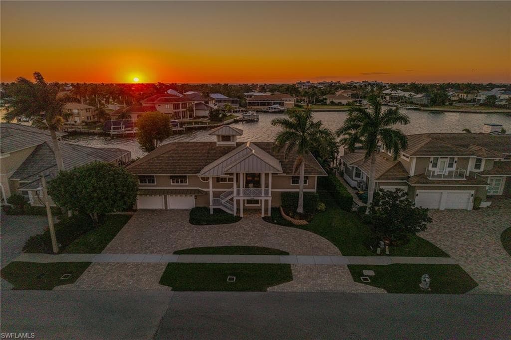 549 Tigertail Ct, Marco Island, FL 34145-50