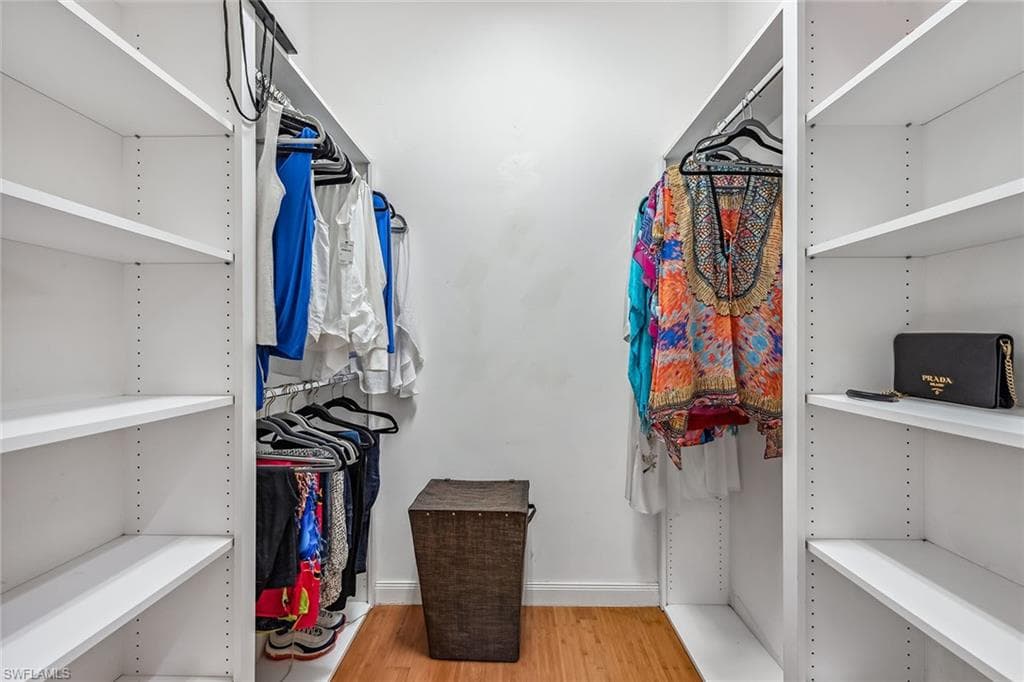 2881 Hatteras Way, Naples, FL 34119-15