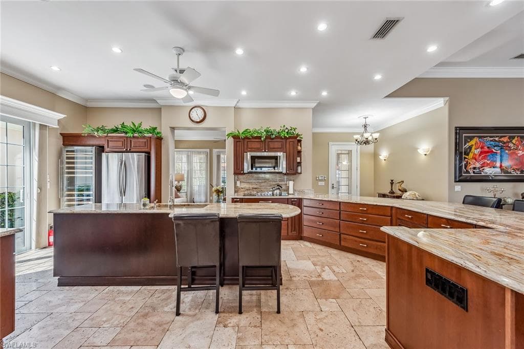 2881 Hatteras Way, Naples, FL 34119-6