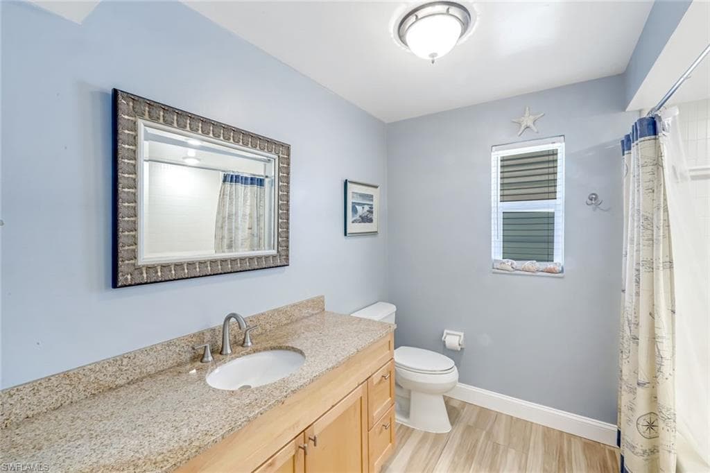 4459 Lakewood Blvd, Naples, FL 34112-19