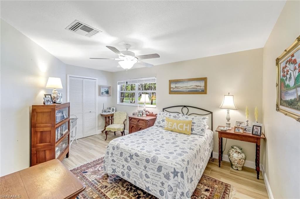 4459 Lakewood Blvd, Naples, FL 34112-20