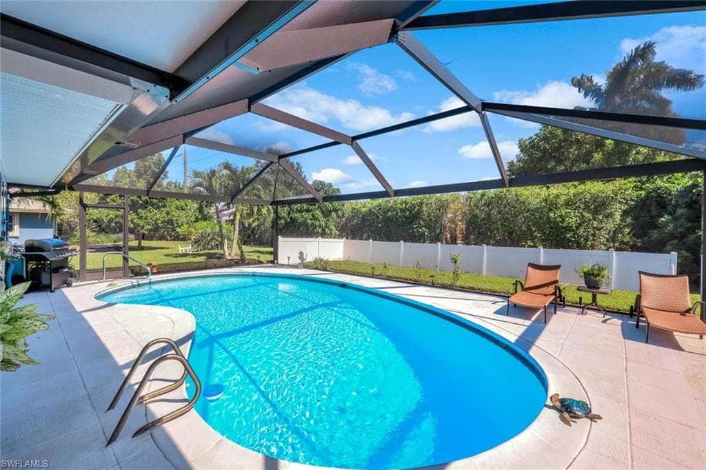 4459 Lakewood Blvd, Naples, FL 34112-23