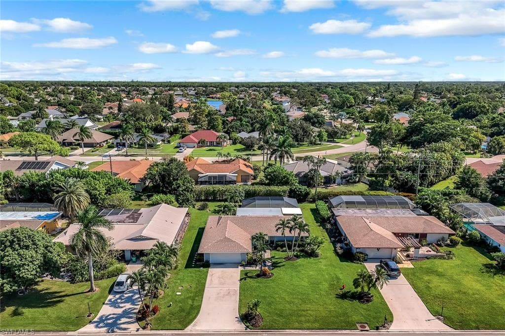 4459 Lakewood Blvd, Naples, FL 34112-34