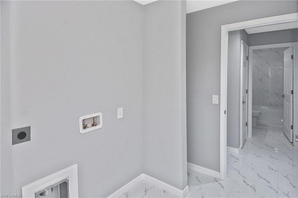 3306 1st St SW, Lehigh Acres, FL 33976-11