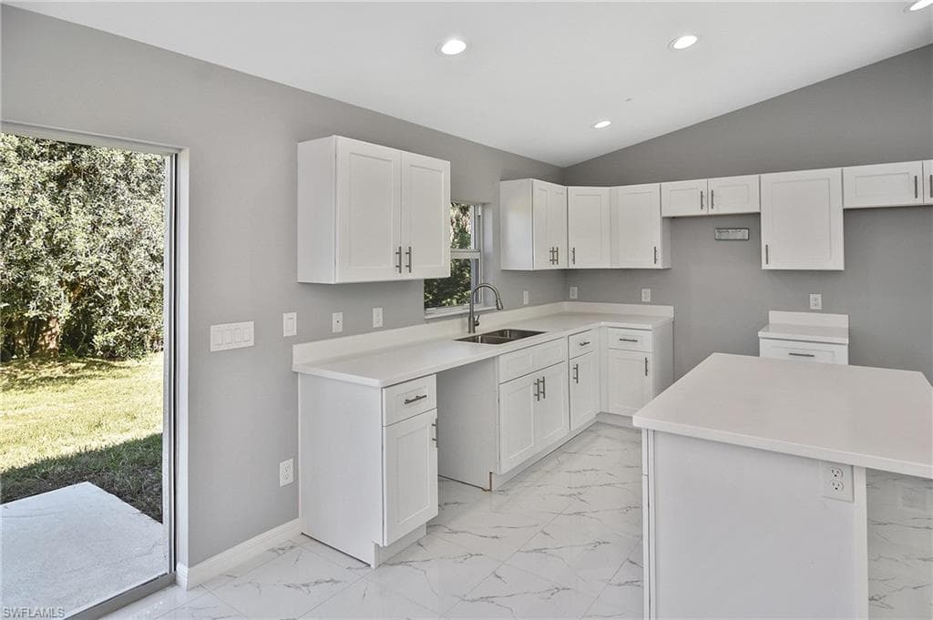 3306 1st St SW, Lehigh Acres, FL 33976-32