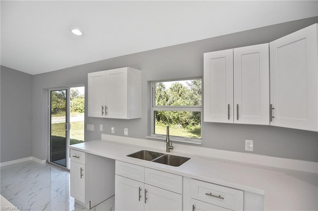 3306 1st St SW, Lehigh Acres, FL 33976-38