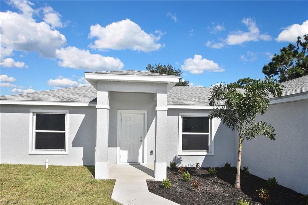 3306 1st St SW, Lehigh Acres, FL 33976-6
