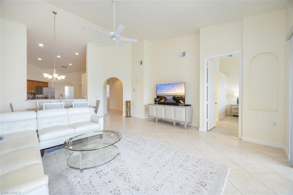 3057 Driftwood Way 4004, Naples, FL 34109-10