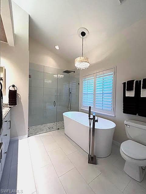 102 Palm Frond Ct, Naples, FL 34104-17