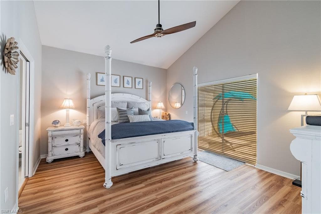 102 Palm Frond Ct, Naples, FL 34104-18