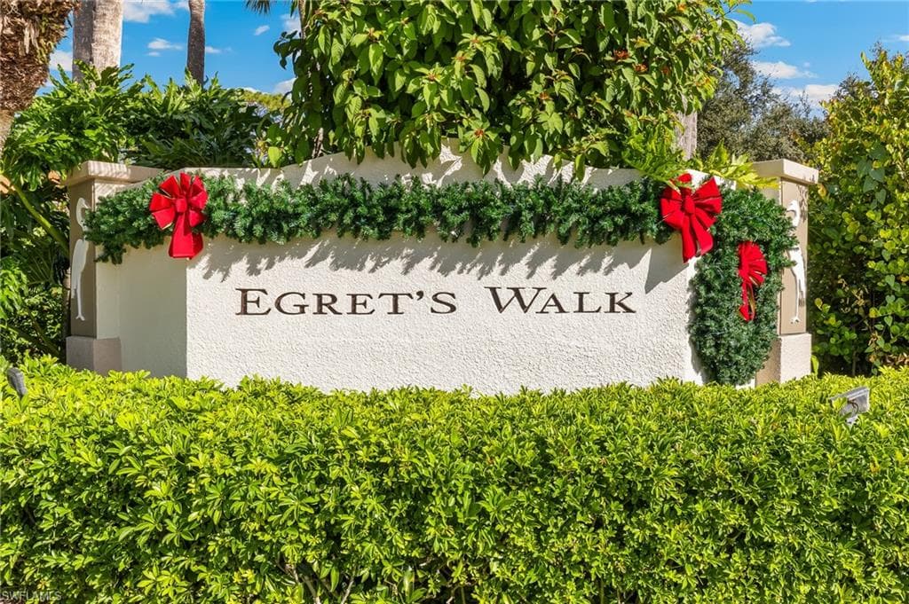 1211 Egrets Lndg 202, Naples, FL 34108-26