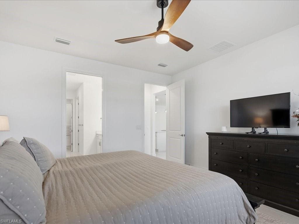 1937 Don Benito Way, Naples, FL 34120-14