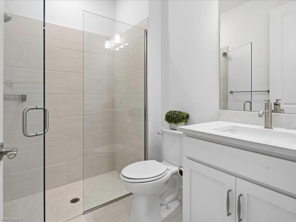 1937 Don Benito Way, Naples, FL 34120-22