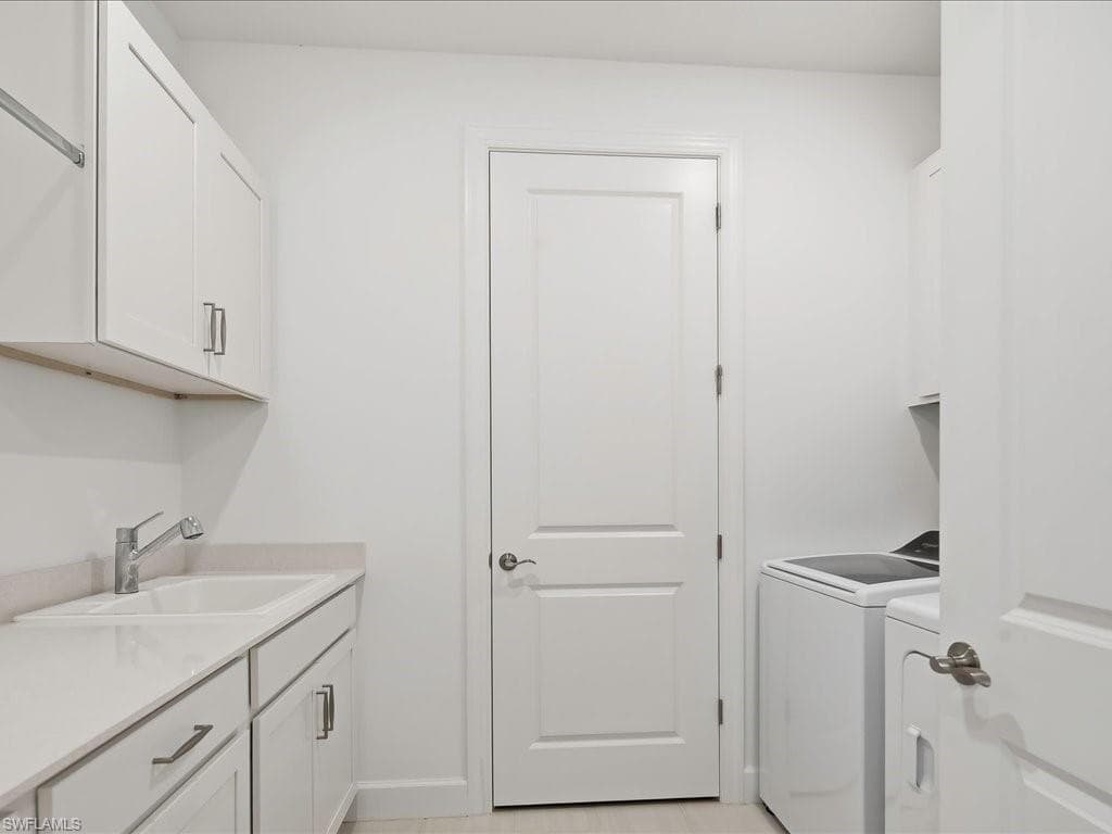 1937 Don Benito Way, Naples, FL 34120-24