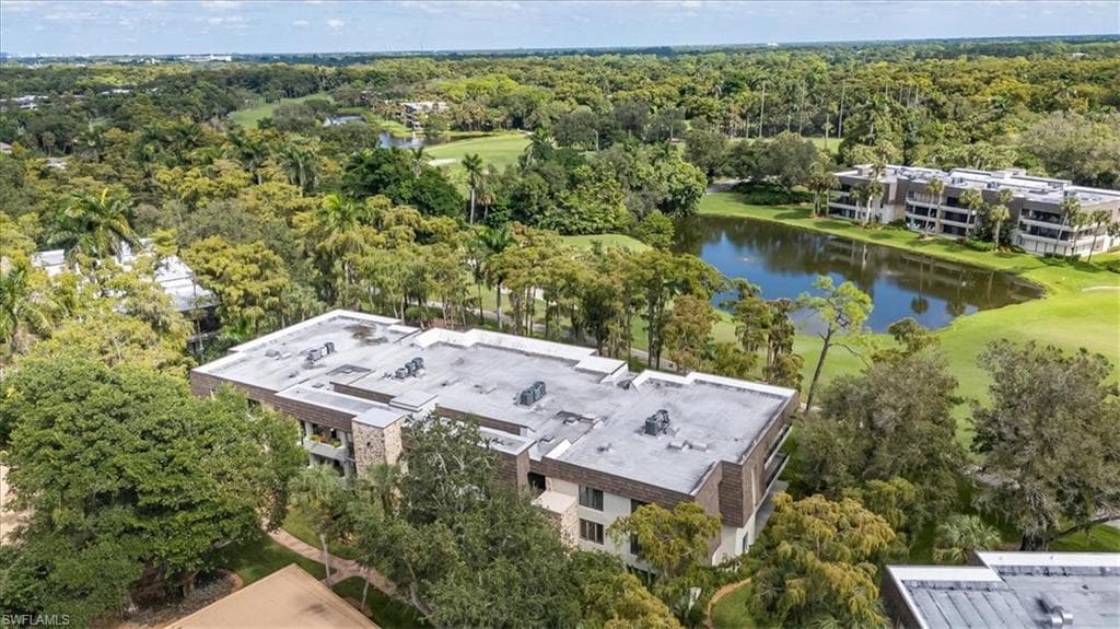 103 Clubhouse Dr 252, Naples, FL 34105-20