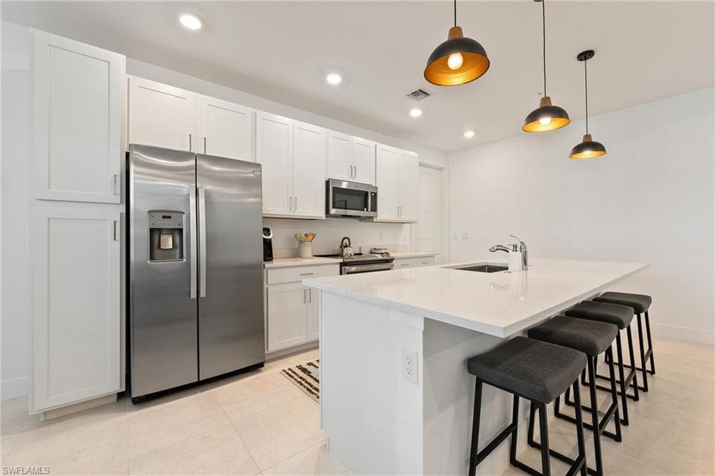 26401 Coco Cay Cir, Bonita Springs, FL 34135-4