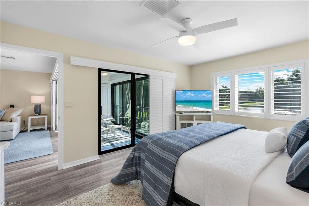 1672 Spoonbill Ln B, Naples, FL 34105-15