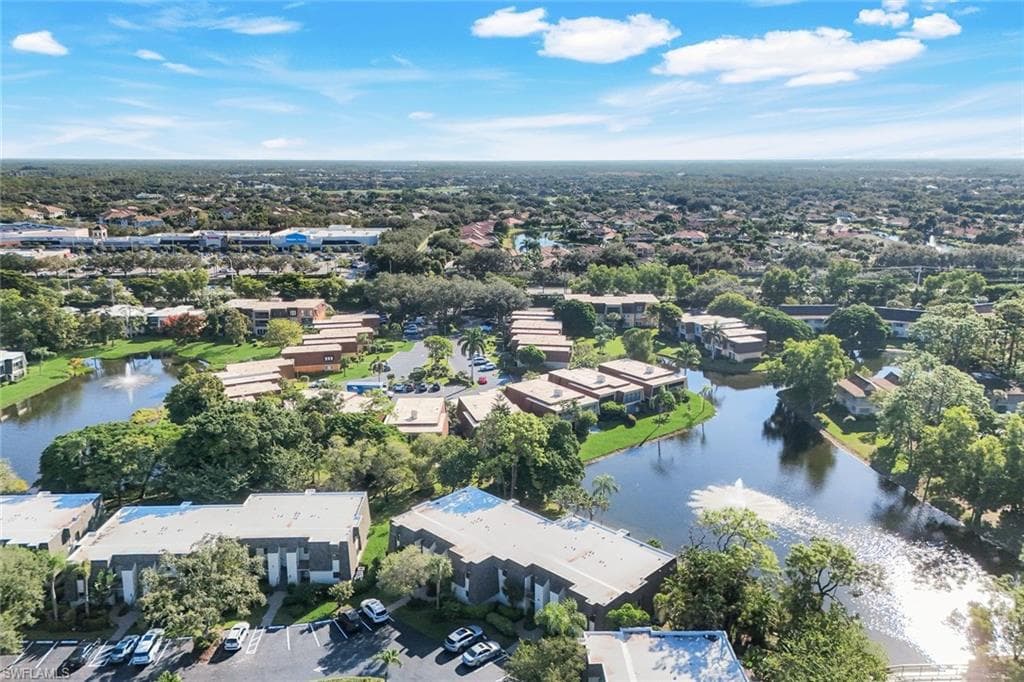 1672 Spoonbill Ln B, Naples, FL 34105-31