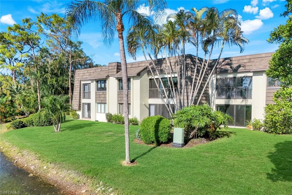 1672 Spoonbill Ln B, Naples, FL 34105-41