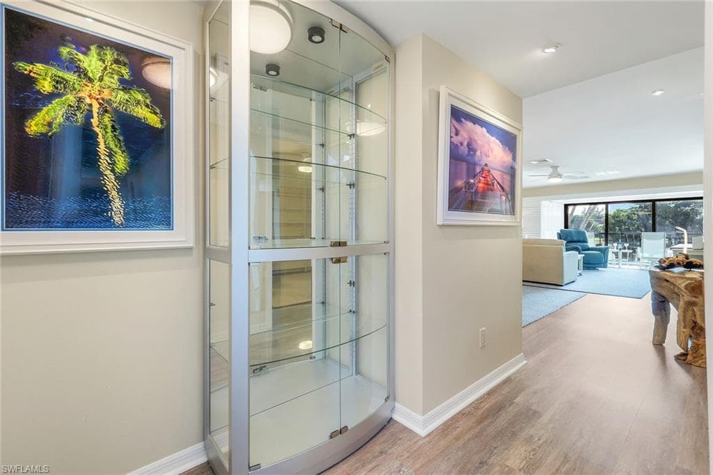 1672 Spoonbill Ln B, Naples, FL 34105-4