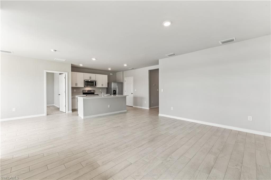 4087 Peaceful River Ln, Fort Myers, FL 33905-9