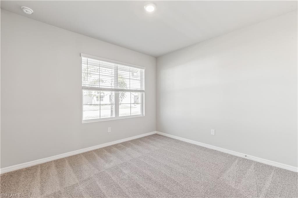 4087 Peaceful River Ln, Fort Myers, FL 33905-4