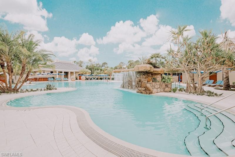 2306 Tradition Way 102, Naples, FL 34105-31