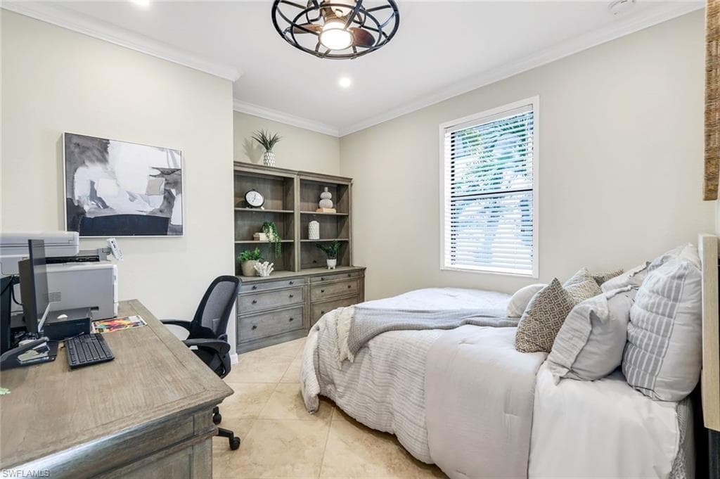 3783 Treasure Cove Cir, Naples, FL 34114-27