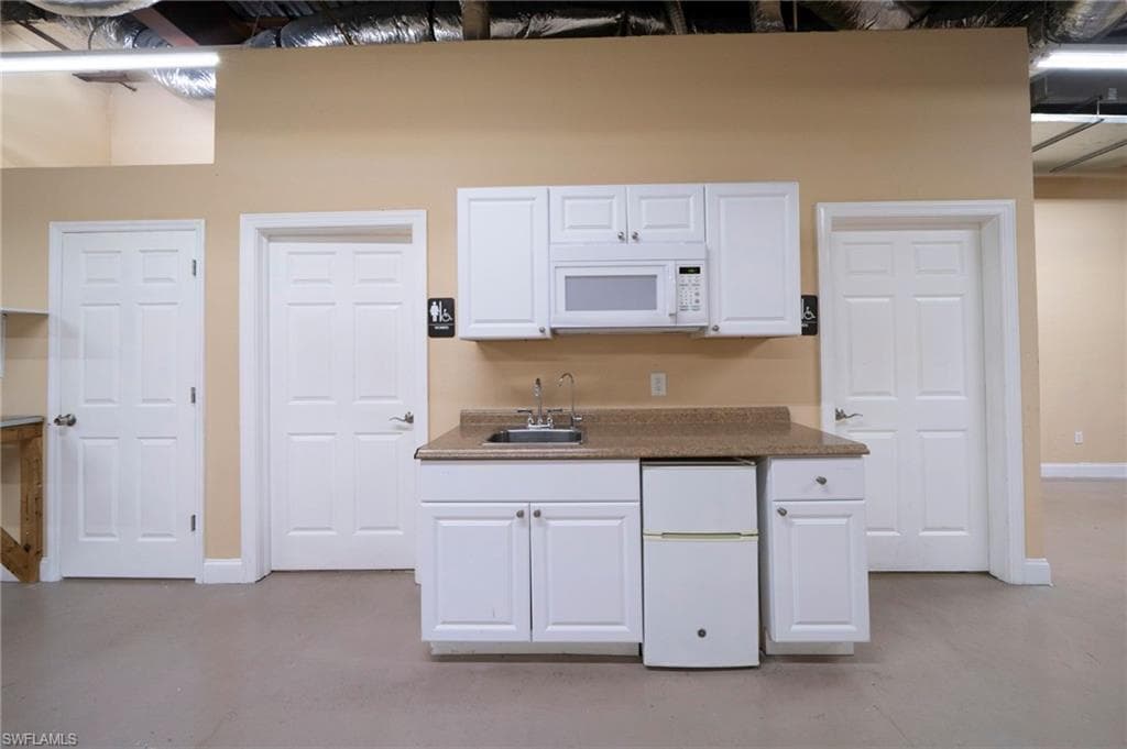 24551 Production Cir 2, Bonita Springs, FL 34135-20