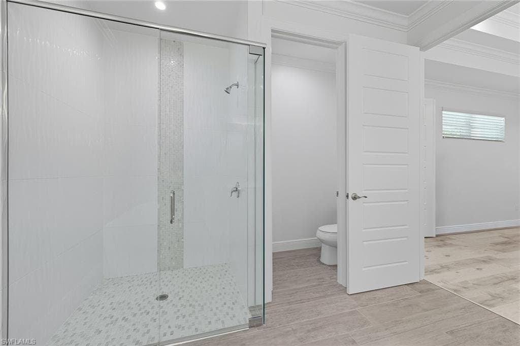 152 14th Ave NW, Naples, FL 34120-20