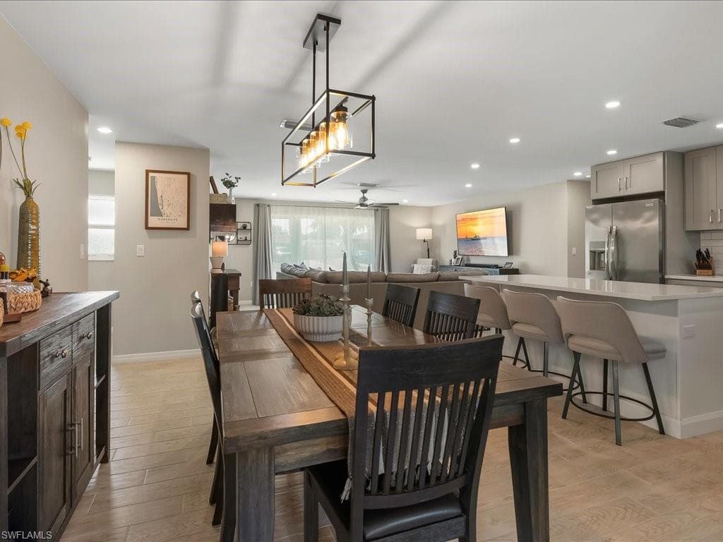 4821 Molokai Dr, Naples, FL 34112-11