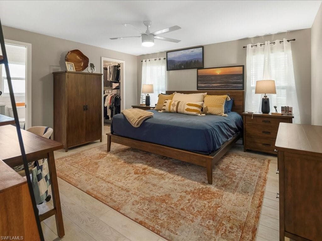 4821 Molokai Dr, Naples, FL 34112-15