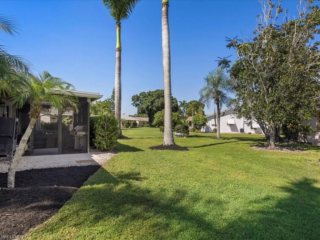 4821 Molokai Dr, Naples, FL 34112-27