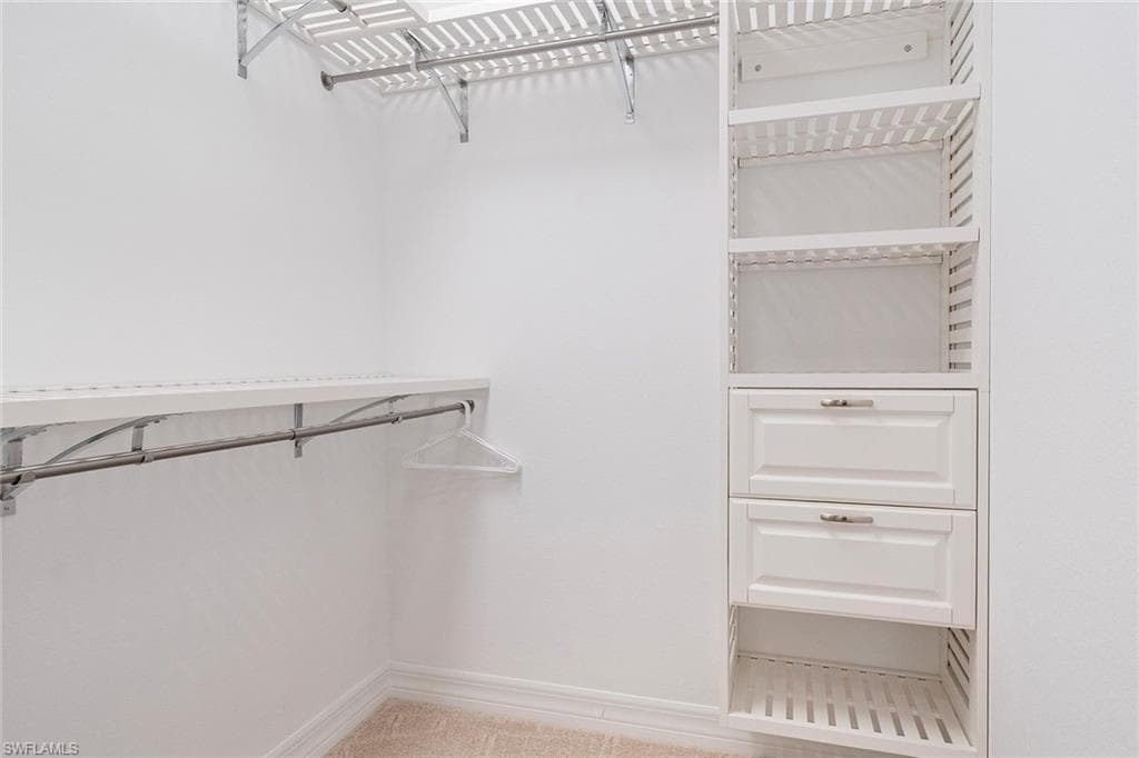 12732 Kinross Ln, Naples, FL 34120-29