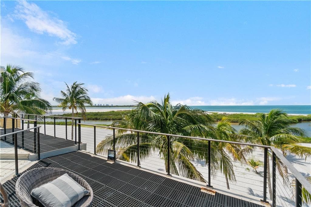 8124 Estero Blvd, Fort Myers Beach, FL 33931-38