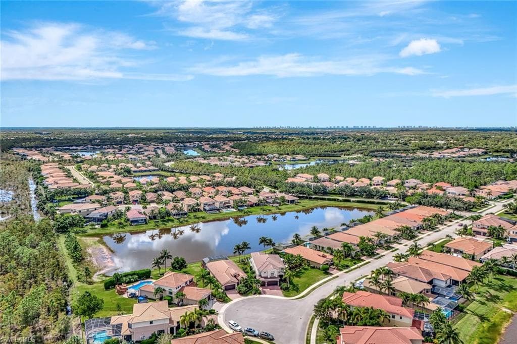 2750 Cinnamon Bay Cir, Naples, FL 34119-36
