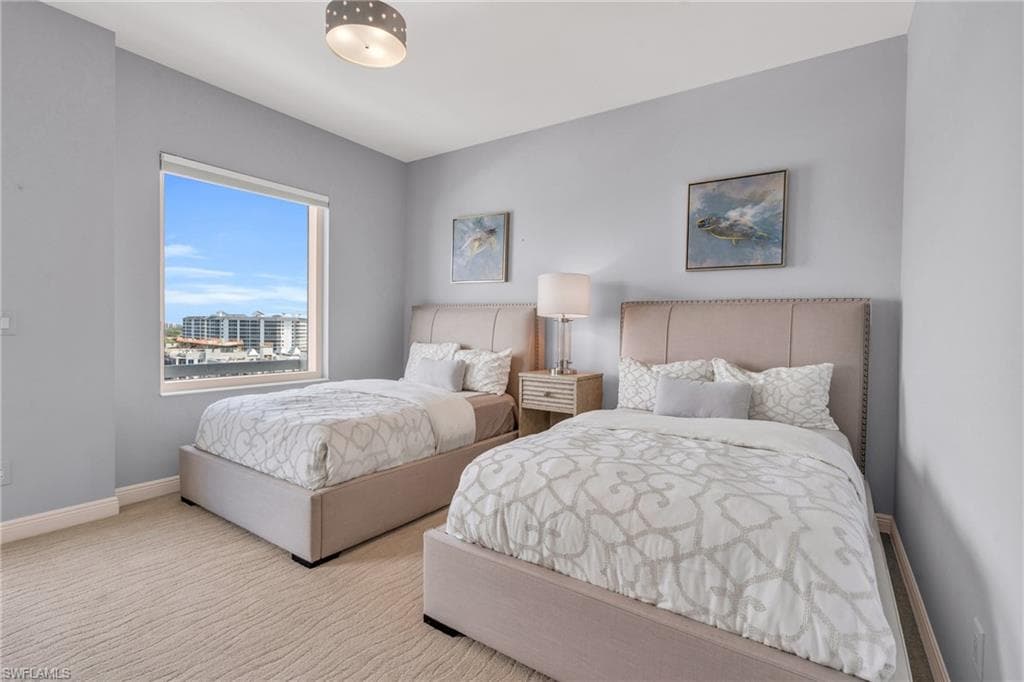 9235 Gulf Shore Dr Ph-01, Naples, FL 34108-14