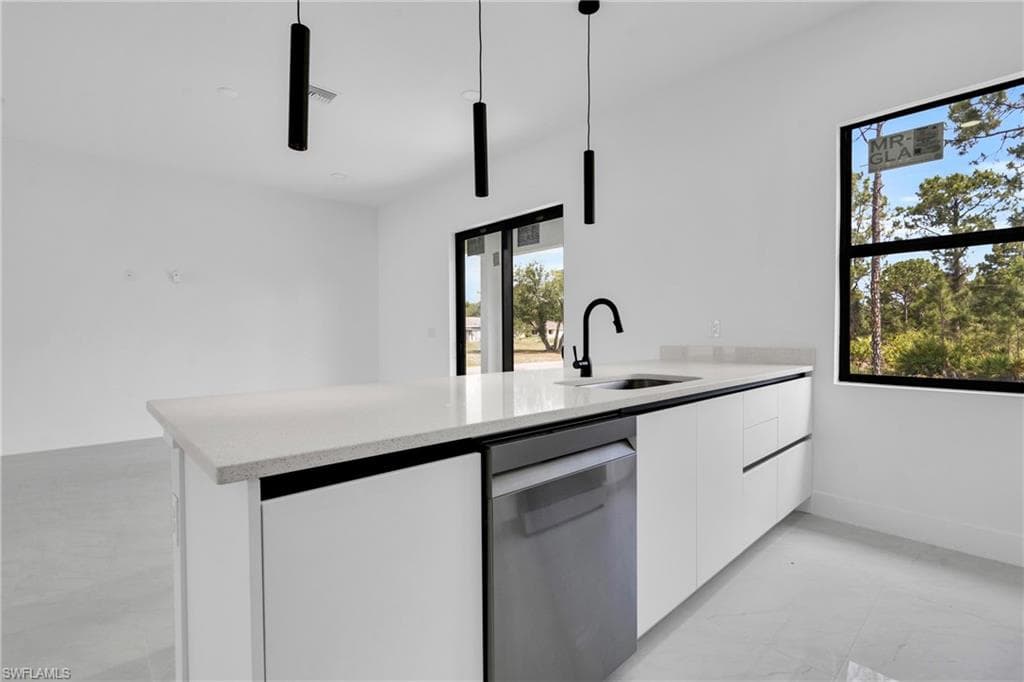 3100 19th St W, Lehigh Acres, FL 33971-15