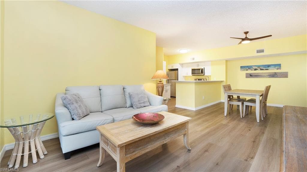 1810 Florida Club Cir 1303, Naples, FL 34112-8