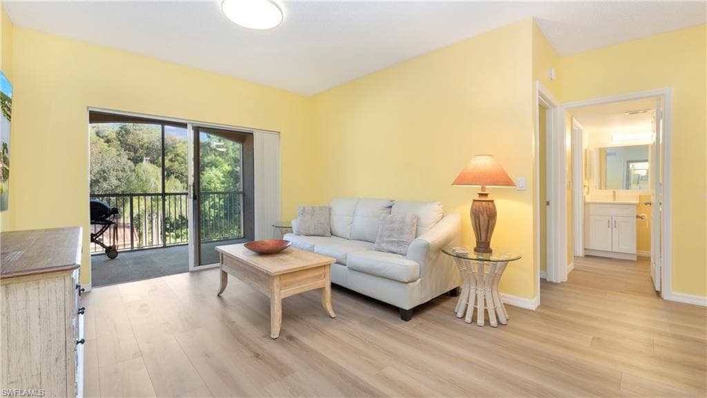 1810 Florida Club Cir 1303, Naples, FL 34112-11