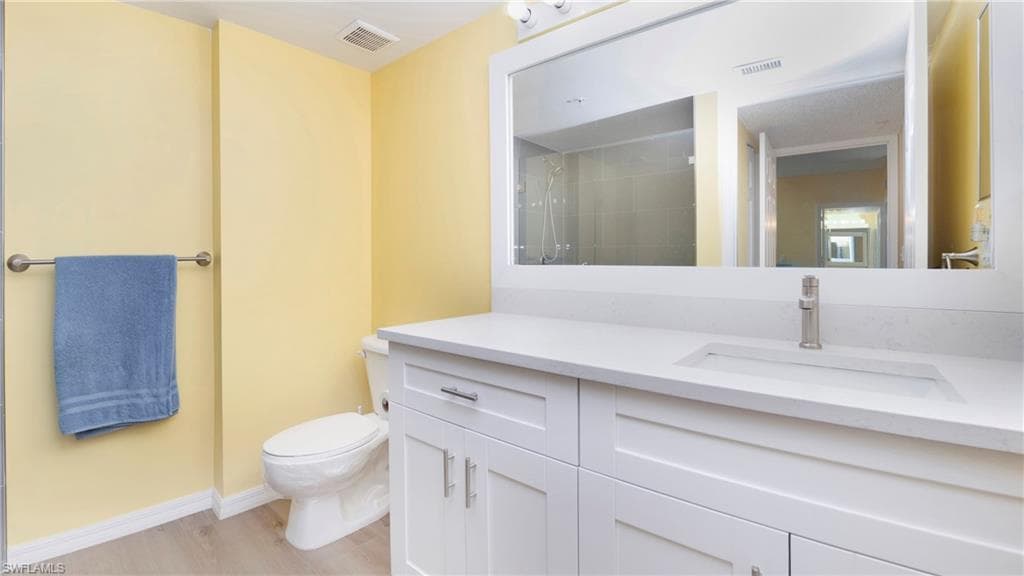 1810 Florida Club Cir 1303, Naples, FL 34112-15