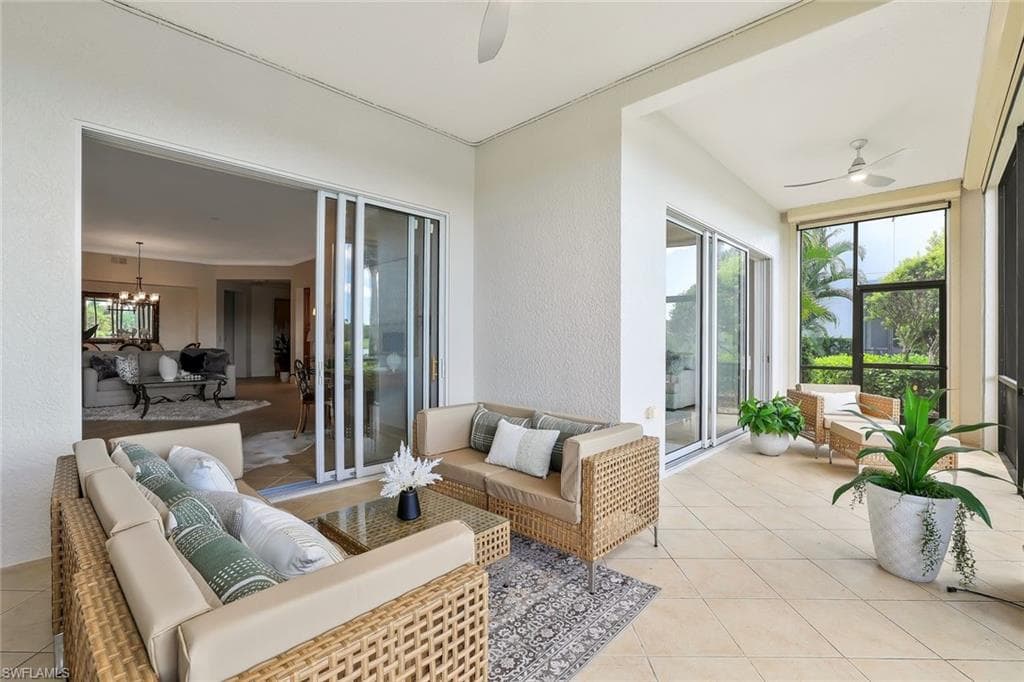 3695 Montreux Ln 101, Naples, FL 34114-31