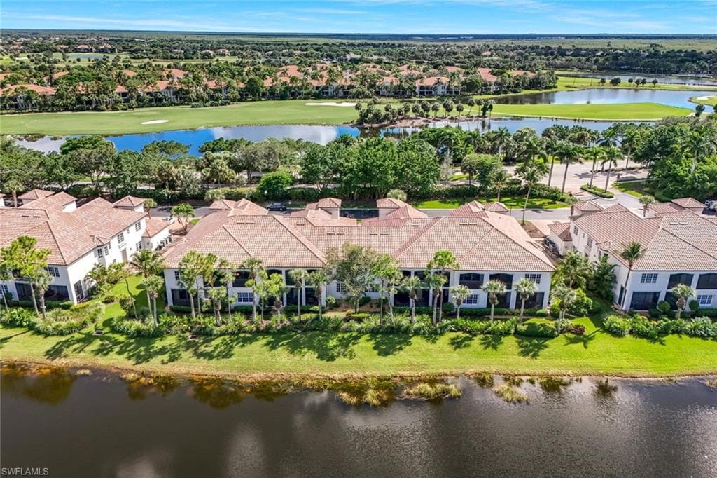 3695 Montreux Ln 101, Naples, FL 34114-34