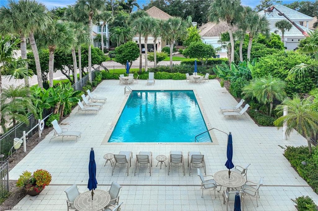 3352 Montara Dr, Bonita Springs, FL 34134-32